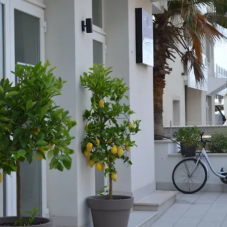 Riva E Mare 3* Римини