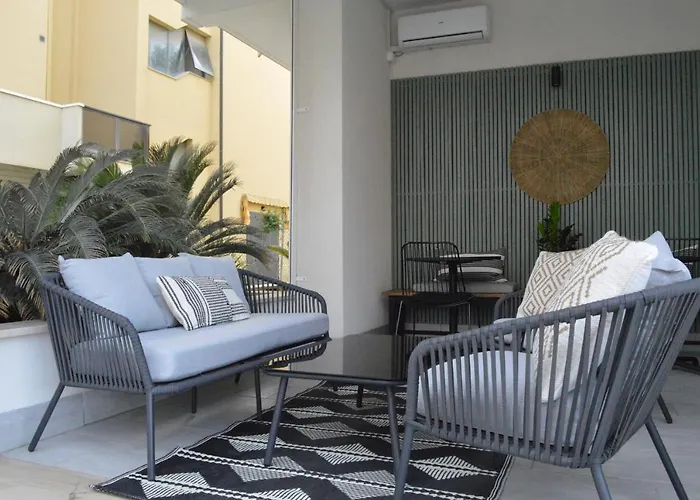 Отель Riva E Mare