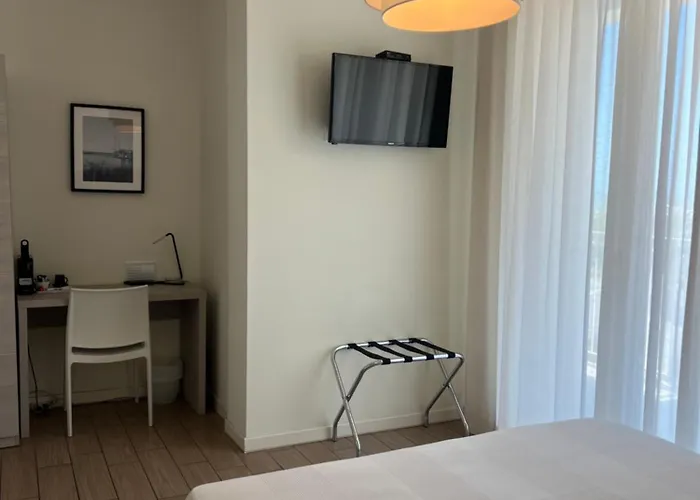 Отель Riva E Mare Римини