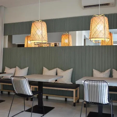 Отель Riva E Mare