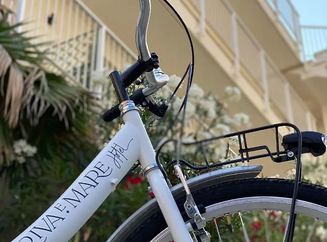 Hotel Riva E Mare 3*