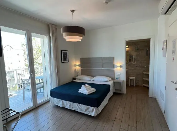 ホテル Riva E Mare 3*