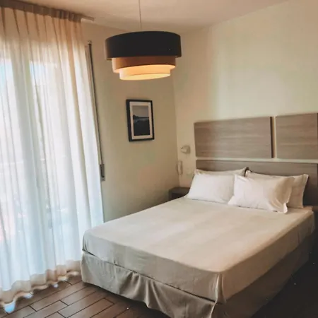 Hotel Riva E Mare